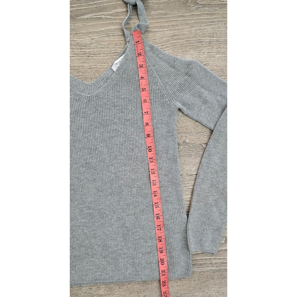 White House Black‎ Grey Bow Knit Sweater - Picture 6 of 8